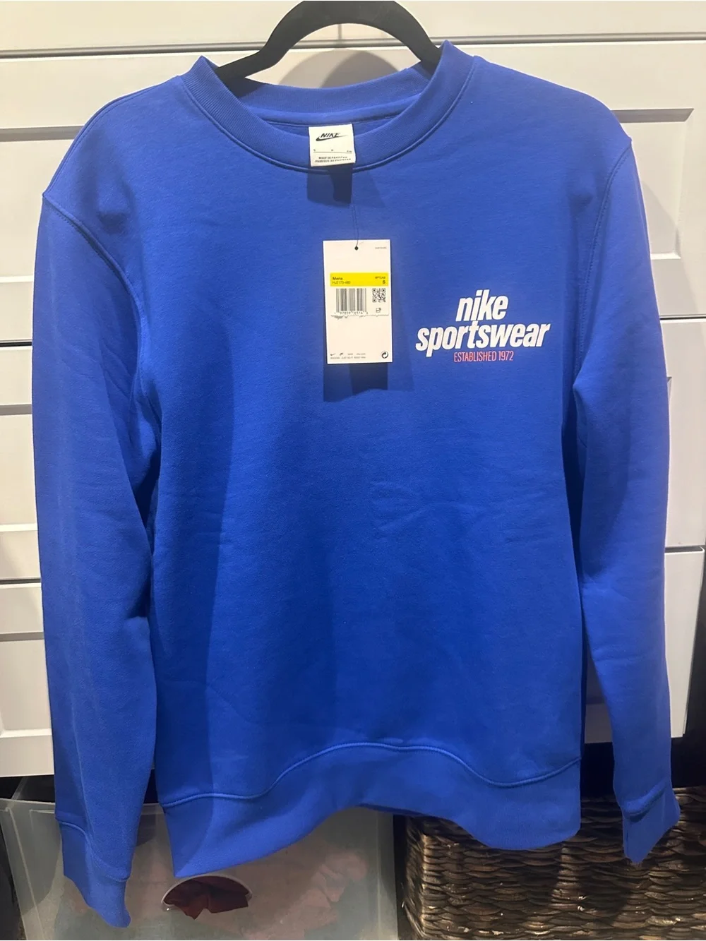 Nike Sportswear Crewneck Sweatshirt Men’s Small NWT Blue Fleece